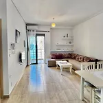 Апартаменты 4 Seasons Sea View *