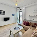 4 Seasons Sea View Апартаменты