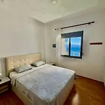 4 Seasons Sea View Апартаменты Саранда
