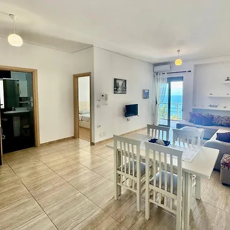 4 Seasons Sea View Apartament *