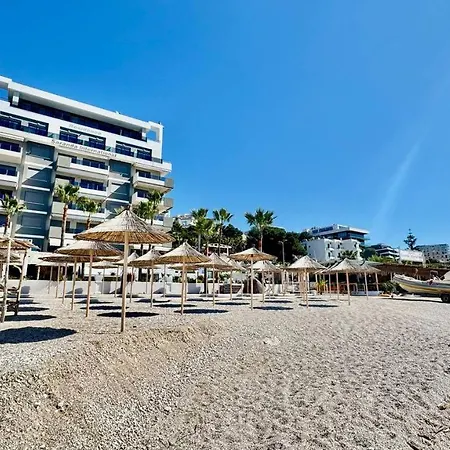 4 Seasons Sea View * Sarandë