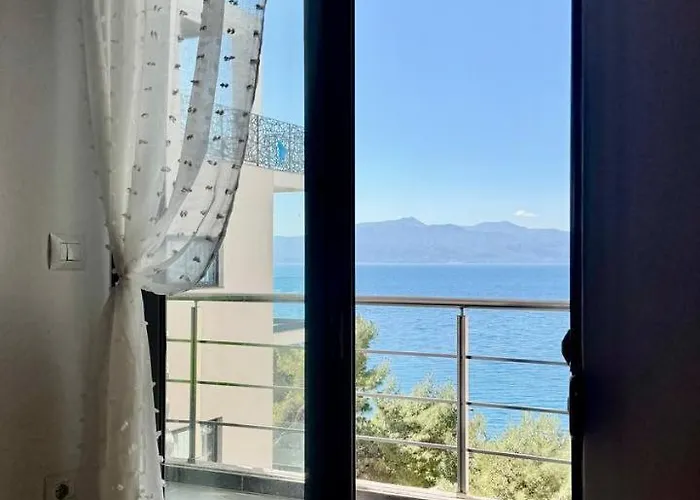 4 Seasons Sea View Appartement Saranda