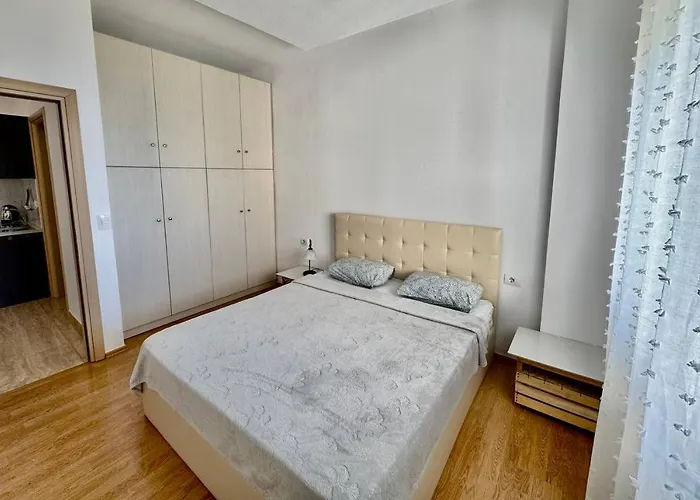 4 Seasons Sea View Daire Saranda